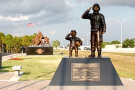 making of the statue